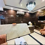 Hotel De Moon Residency-National Highway-8, Mahipalpur,