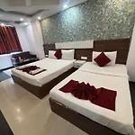 Hotel Park Suites At Airport
