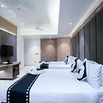 Hotel Grand City Suite