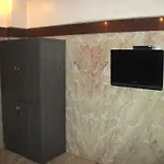 Hotel Maank