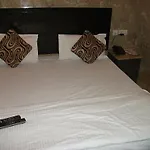 Hotel Maank