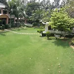 Green Villa Bed & Breakfast