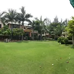 Green Villa Bed & Breakfast