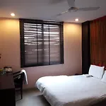 Hotel Nand Kartar Orchid Suites