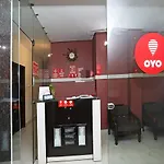 Oyo 4882 Hotel Golden Park