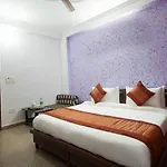 Airport Hotel Green Heights