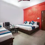 Airport Hotel Green Heights