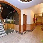 Oyo 305 Hotel Rajdeep Palace