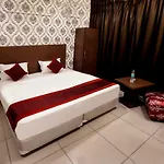 Airport Hotel Edge Home Stay