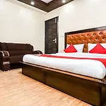 Oyo 28357 Mannat Stay Home