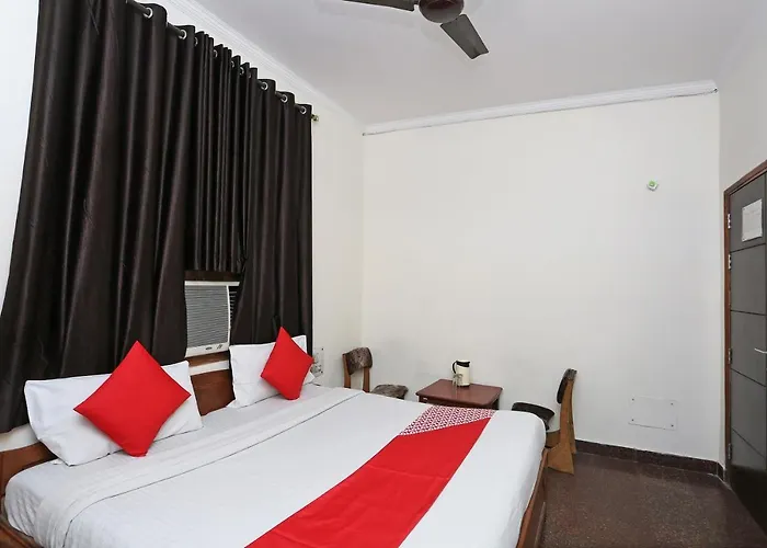 Oyo 8188 Vardhmaan Inn