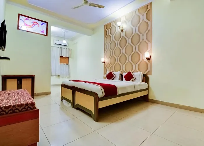The Hotel Grace Place Inn