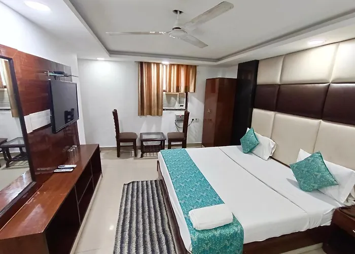 Hotel Caves A Family Hotel Near Igi Airport Delhi