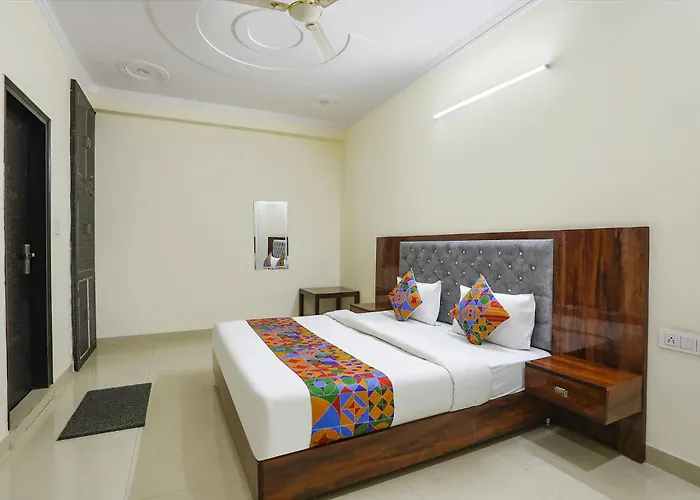 Fabexpress Asp Royal Residency Inn- Janakpuri
