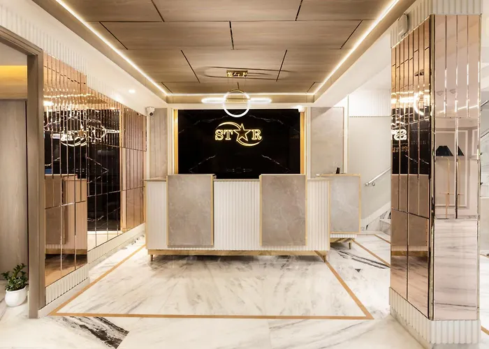 Hotel Star One - Near Delhi Airport