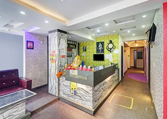 Oyo 12675 Hotel Star Inn