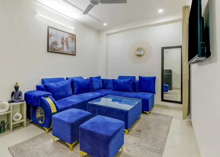 Peacefulhuts 2Bhk Nr Yashobhoomi Icc And Airport