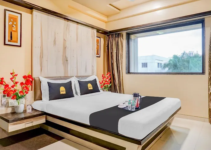 Hotel Krone Plaza Near Igi Airport