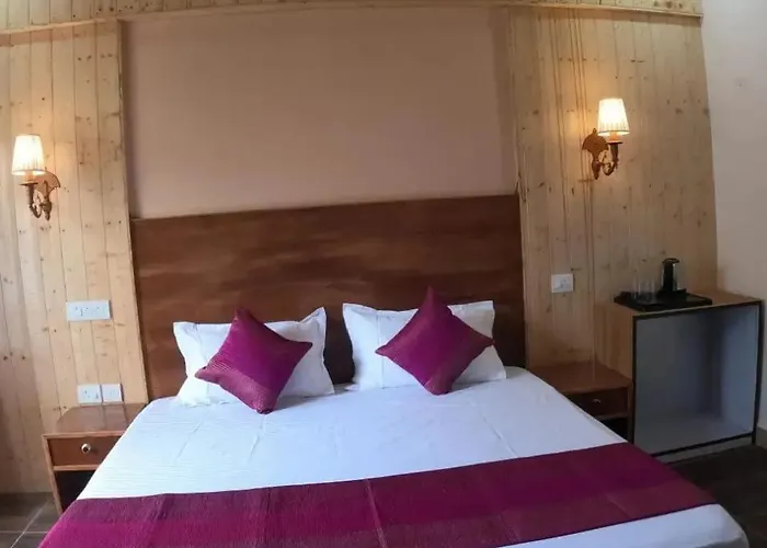 Surya O Hotel