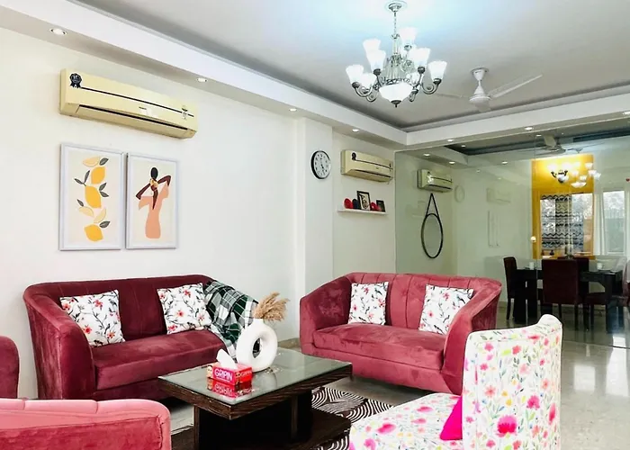 Olive Service Apartments Safdarjung Enclave