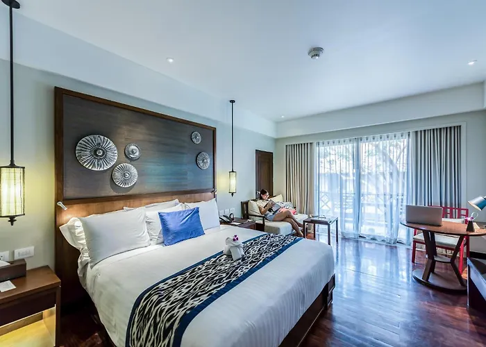 Hotel Palm Emerald A Family Hotel Near Delhi Airport T3