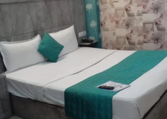 Hotel Park Suites At Airport