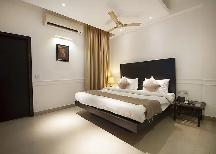 Airport Hotel De Aura Delhi Airport