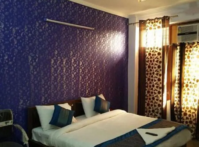 Airport Hotel Green Heights