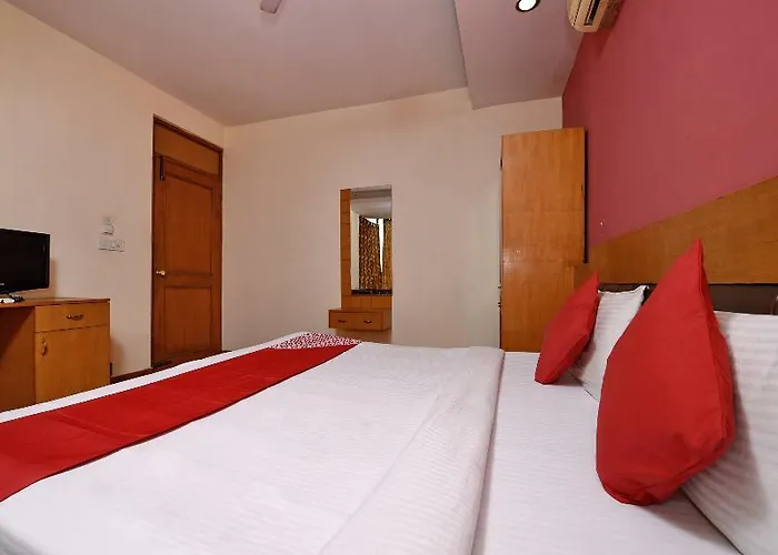 Oyo 305 Hotel Rajdeep Palace