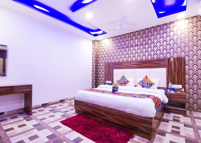 Fabhotel Olivia Suite