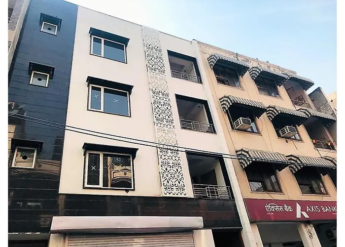 Olive Service Apartments Blk & Gangaram Hospital