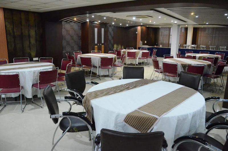 Wti Airport Grand Delhi 3*