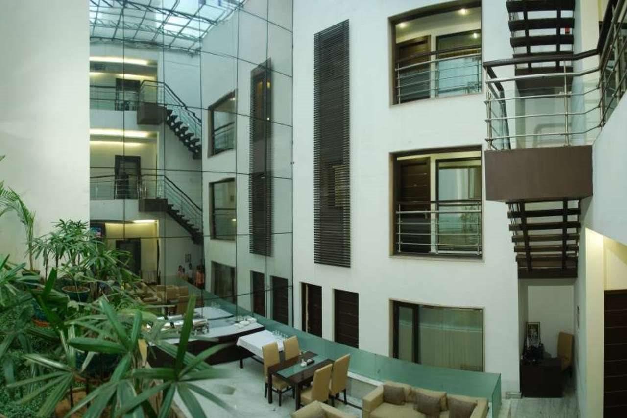 La Hotel
