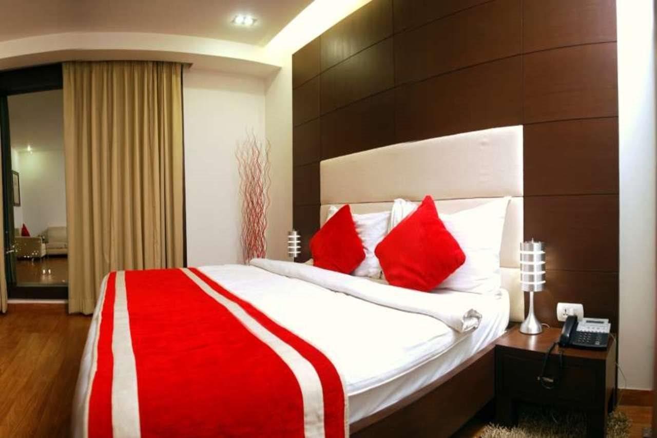La Hotel New Delhi