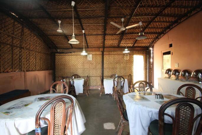 Veer Palace 2*