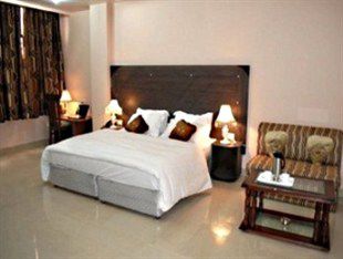 Kyron Hotel