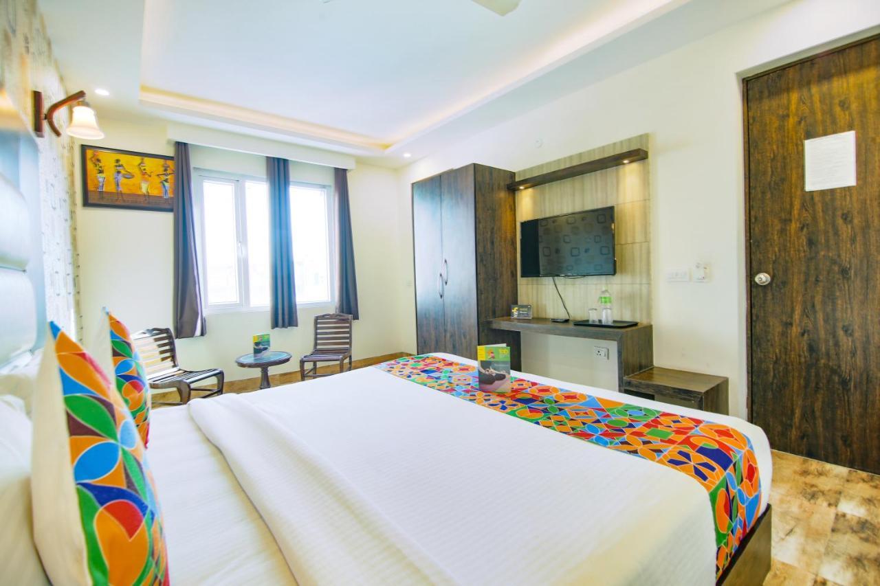 Hotel Fabhotel Viroha