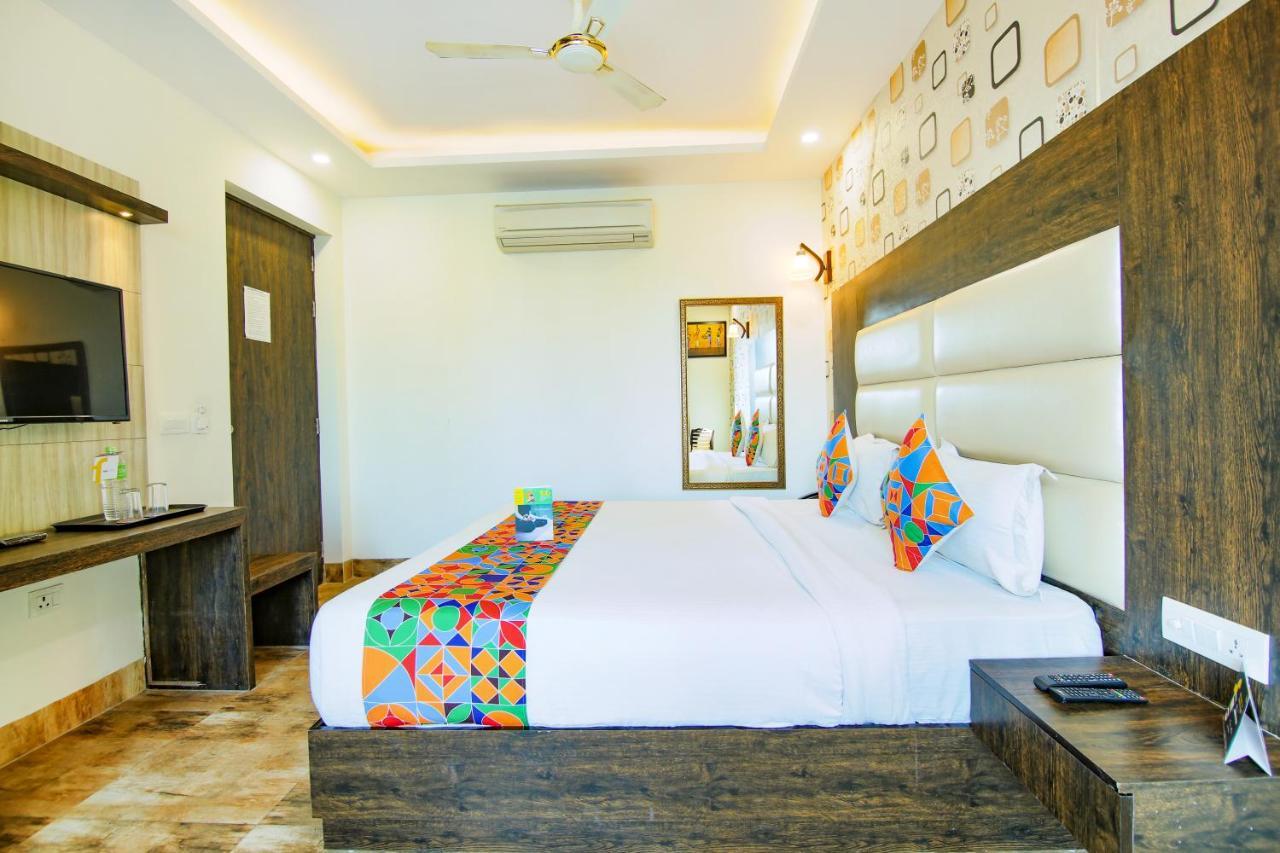 Fabhotel Viroha New Delhi