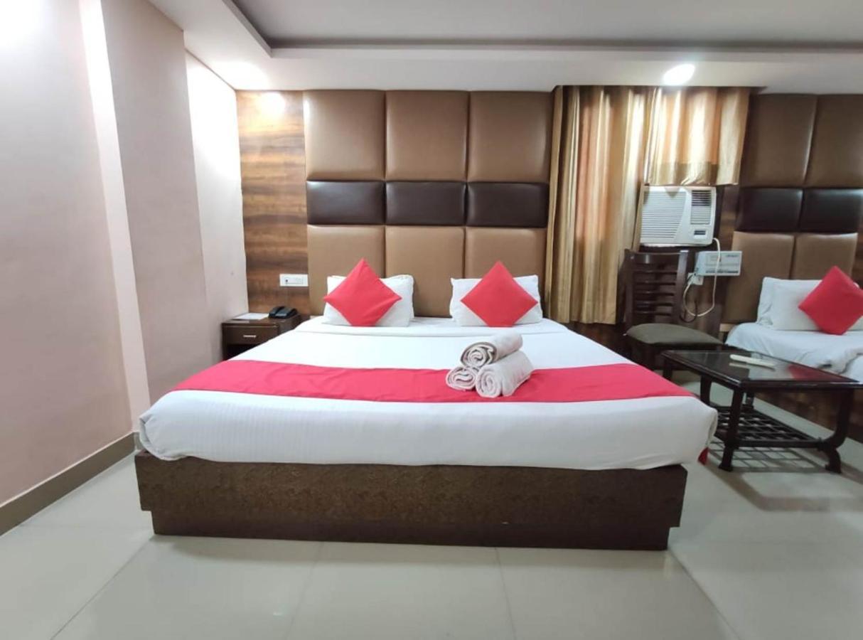 Ivy Plaza Luxury Hotel
