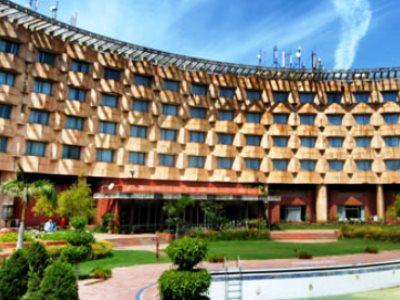 Centaur 3* New Delhi