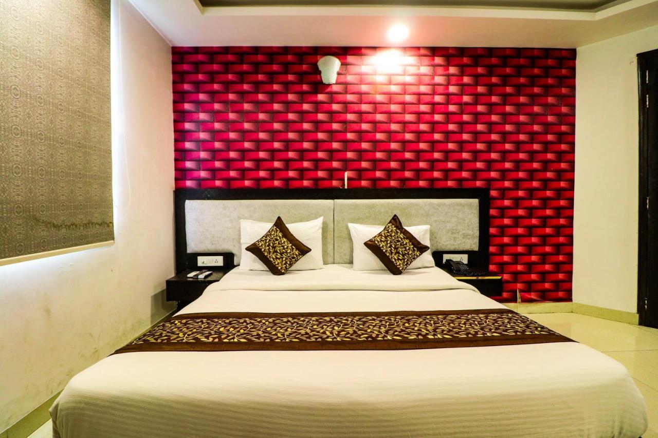 Olive Zone Near Delhi Airport New Delhi