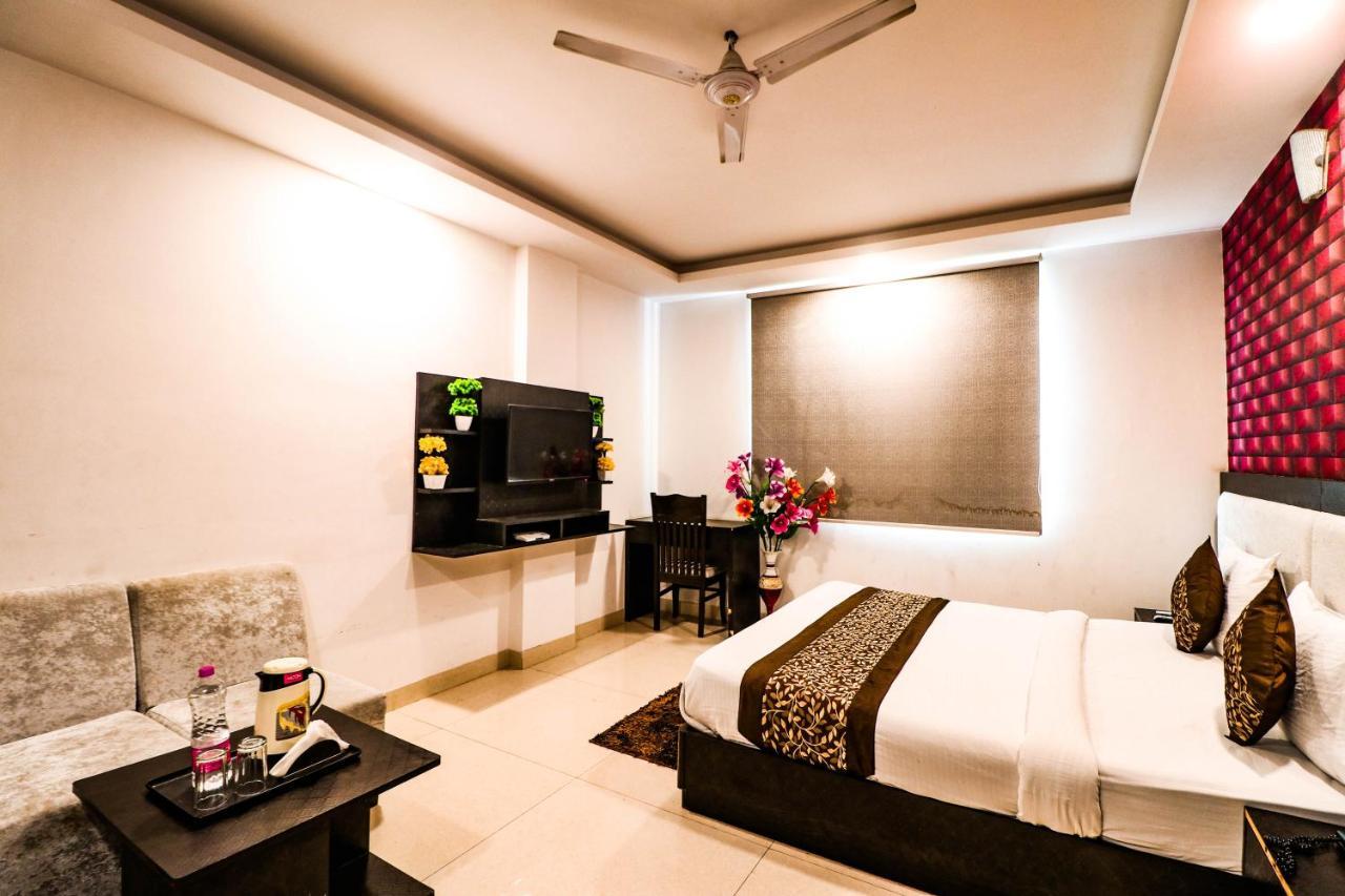 Olive Zone Near Delhi Airport 3*