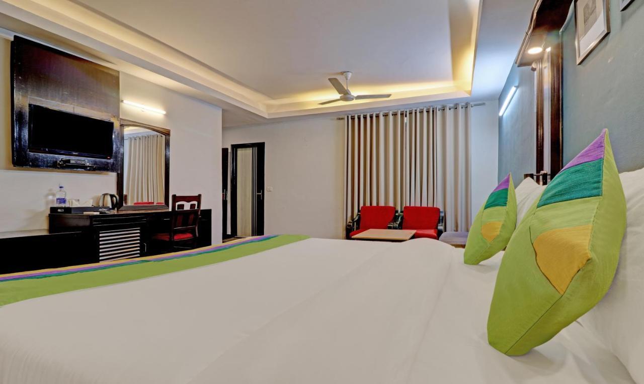 Treebo Trip Sentinel Suites Bikaji Cama 3*