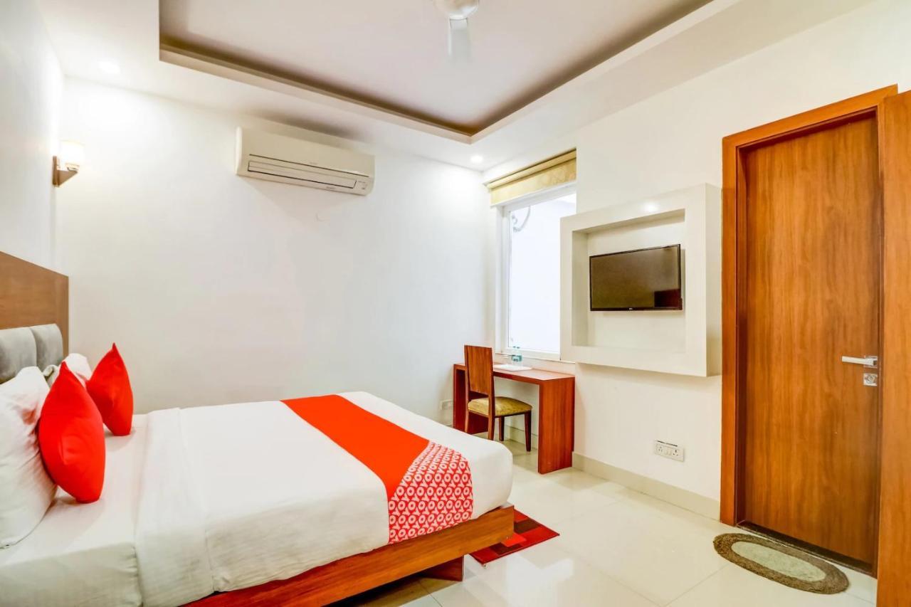 Airport View Hotel New Delhi