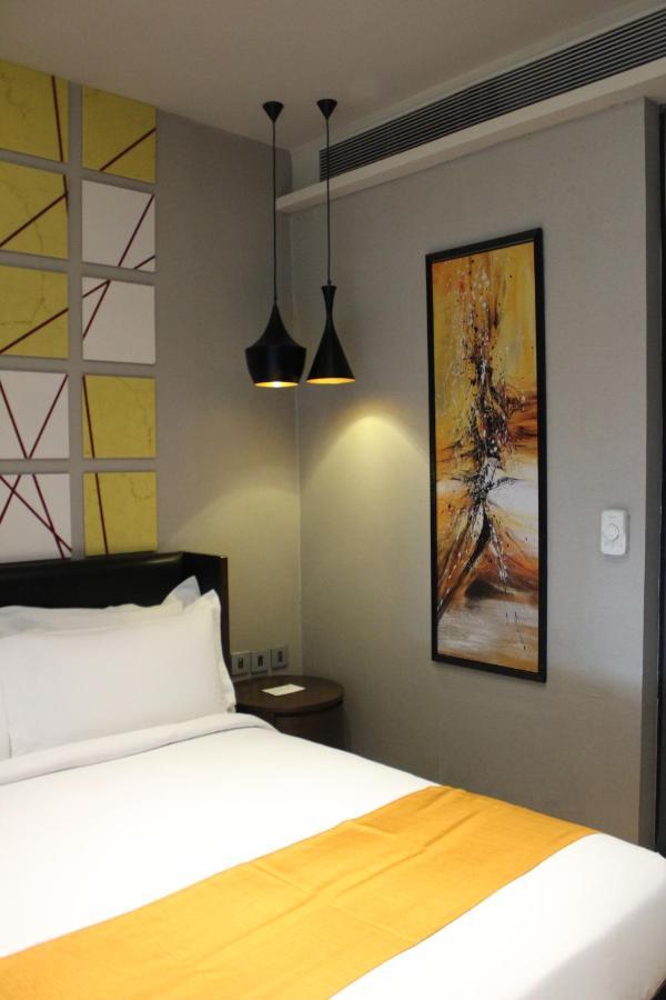 Express International Airport T3 By Ihg Hotel