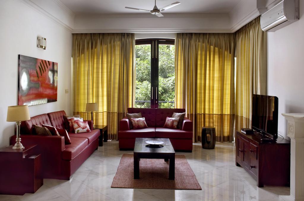 Secludecity - Safdarjung Enclave *