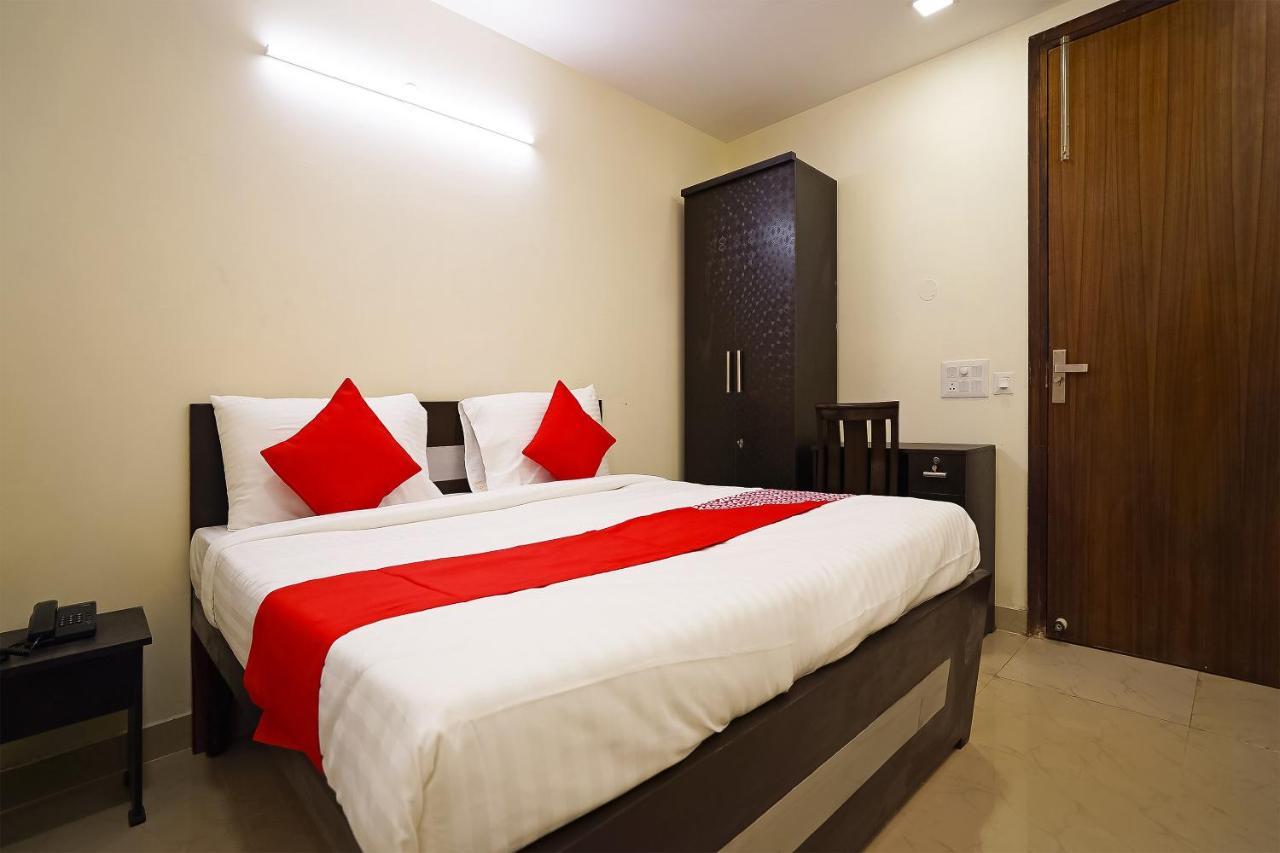 O Olive Saffron Hotel Delhi (National Capital Territory of India)