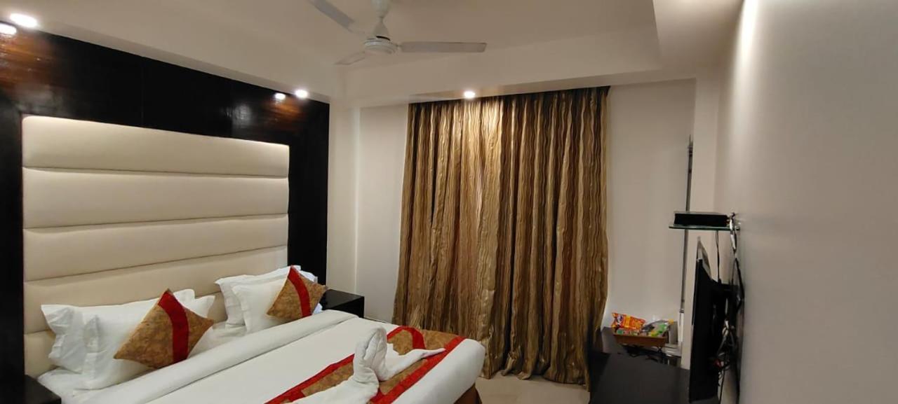 Benz International Hotel 3*