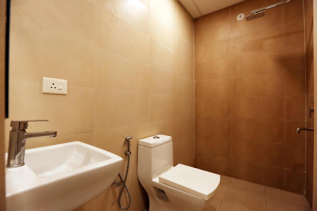 Hotel Ark Suites At Airport