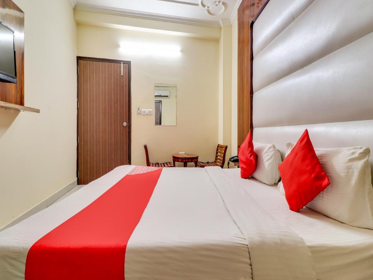Hotel Fabhotel Luck Residency Delhi Airport Nova Deli